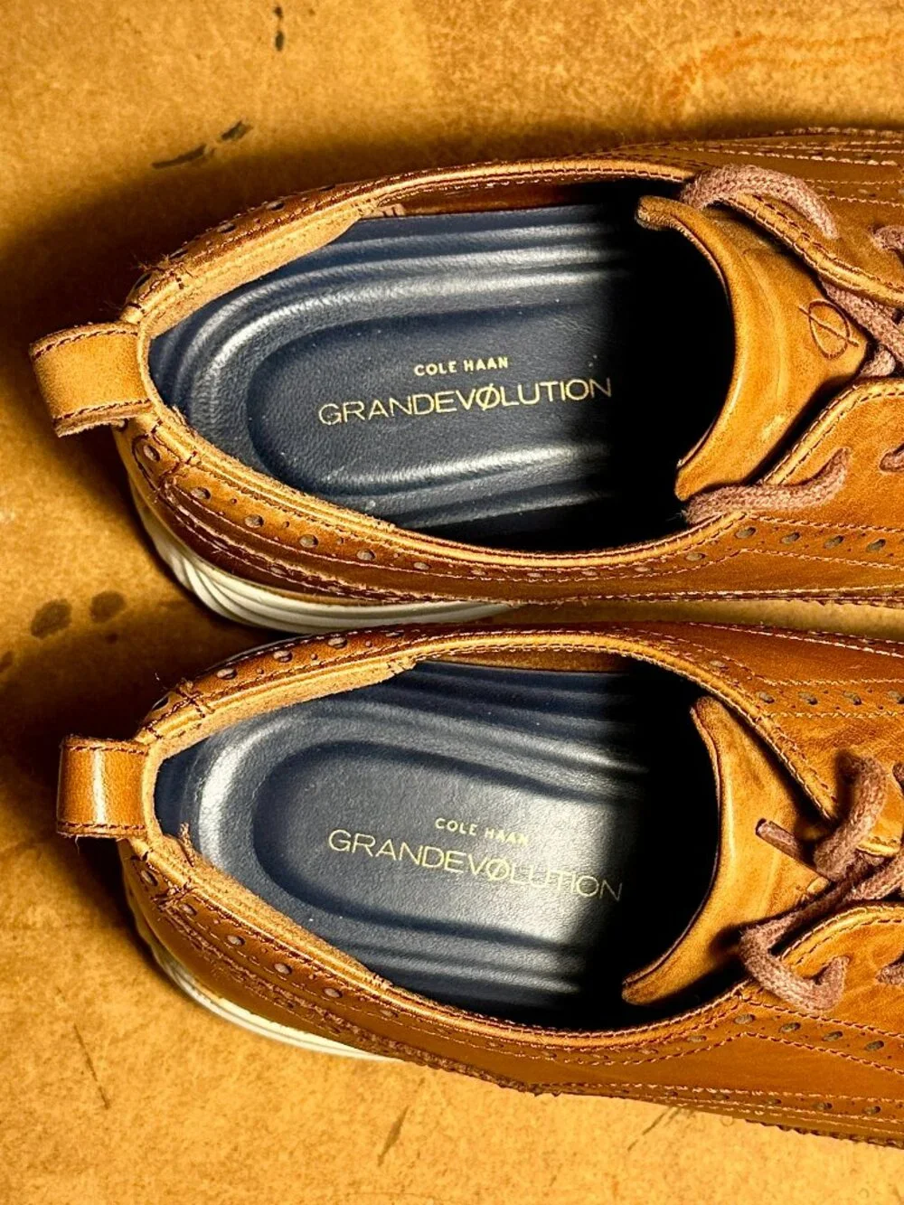 Cole Haan Men’s Wingtip Derby Shoes British Tan Size 10.5 C26930